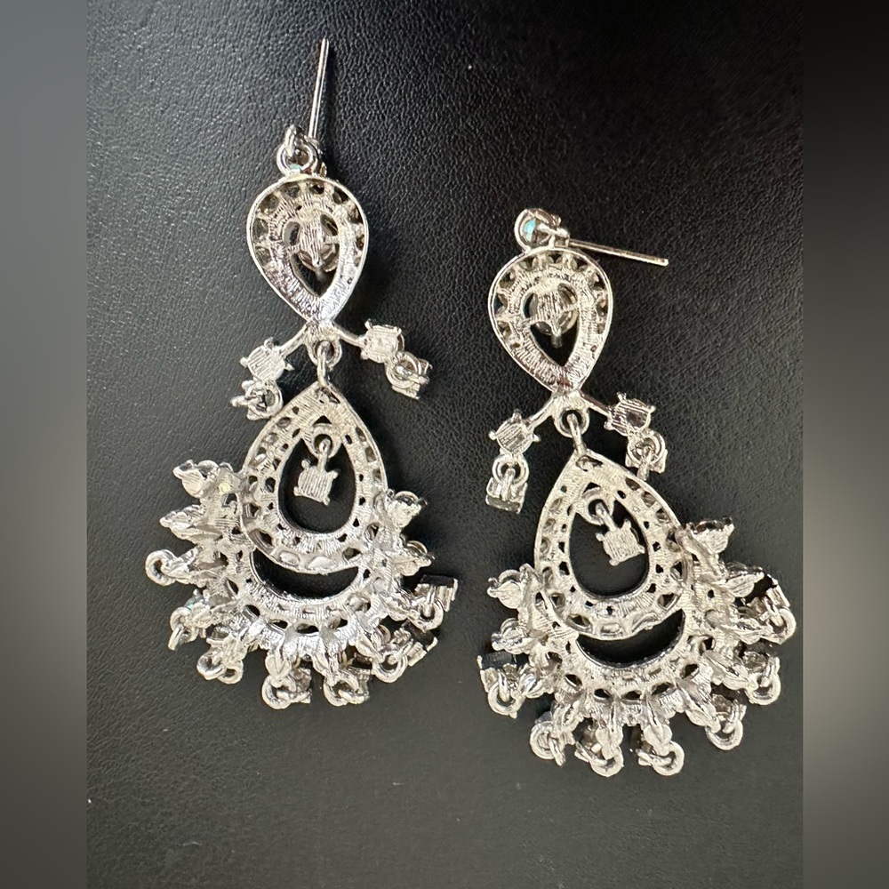 3/$25 💎 AB Rhinestone Chandelier Drop Earrings Silver Tone - Picture 3 of 4